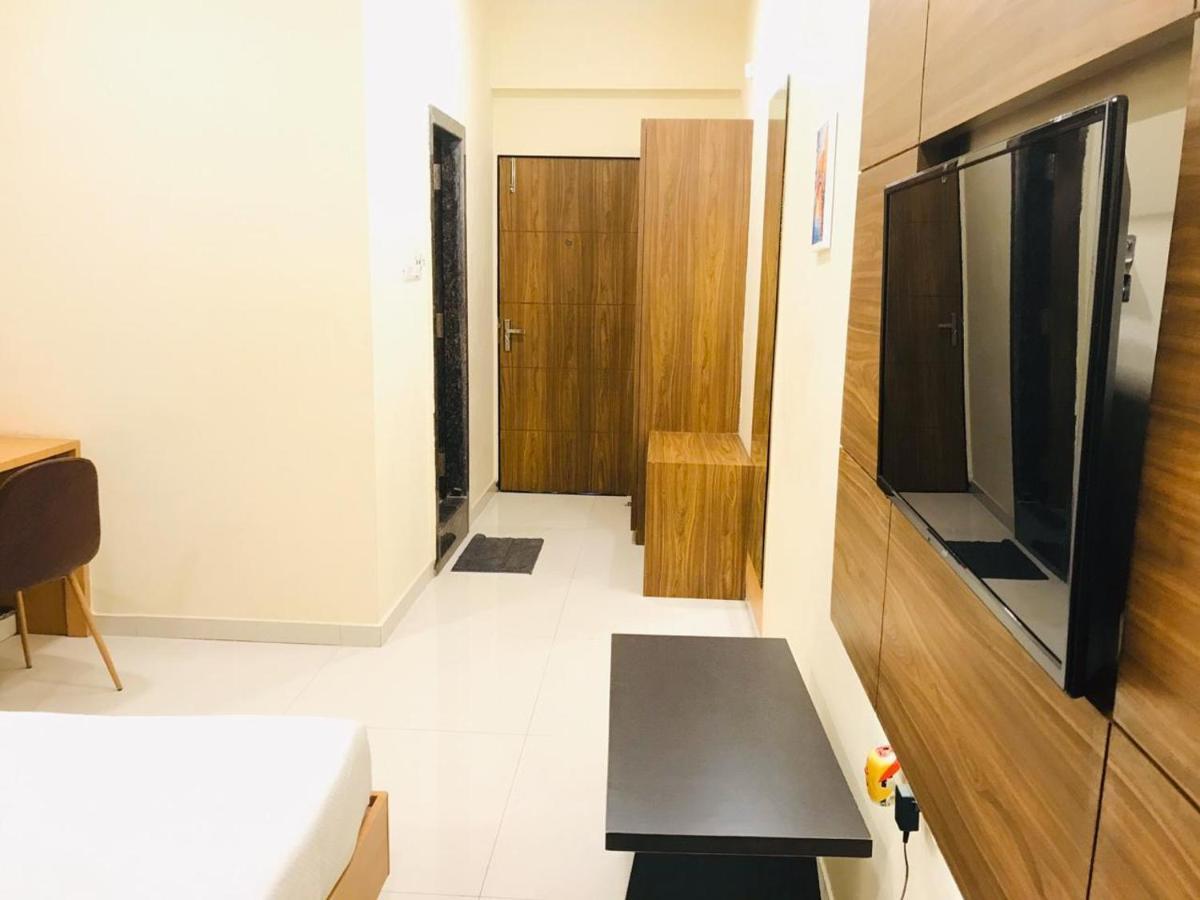Hotel Golden - I Rāipur Kültér fotó