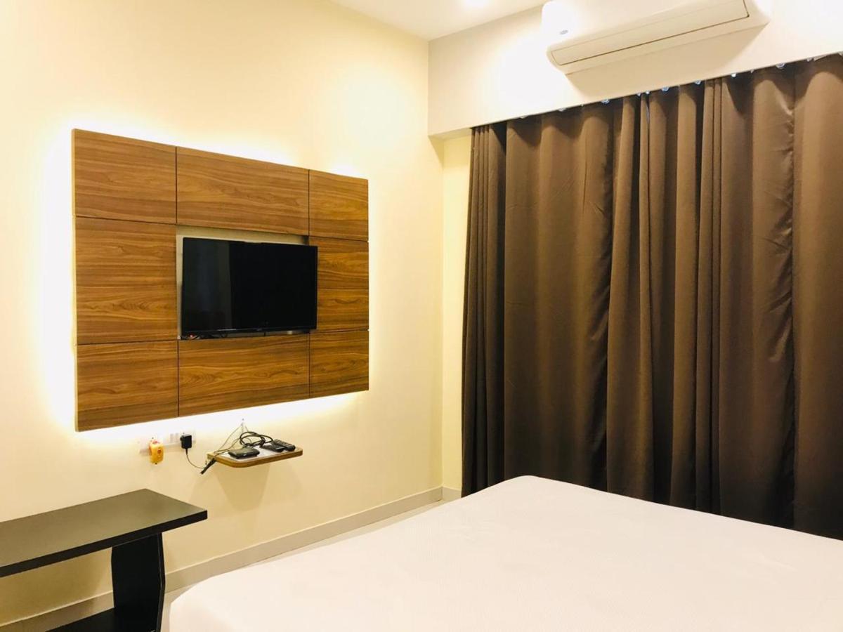 Hotel Golden - I Rāipur Kültér fotó