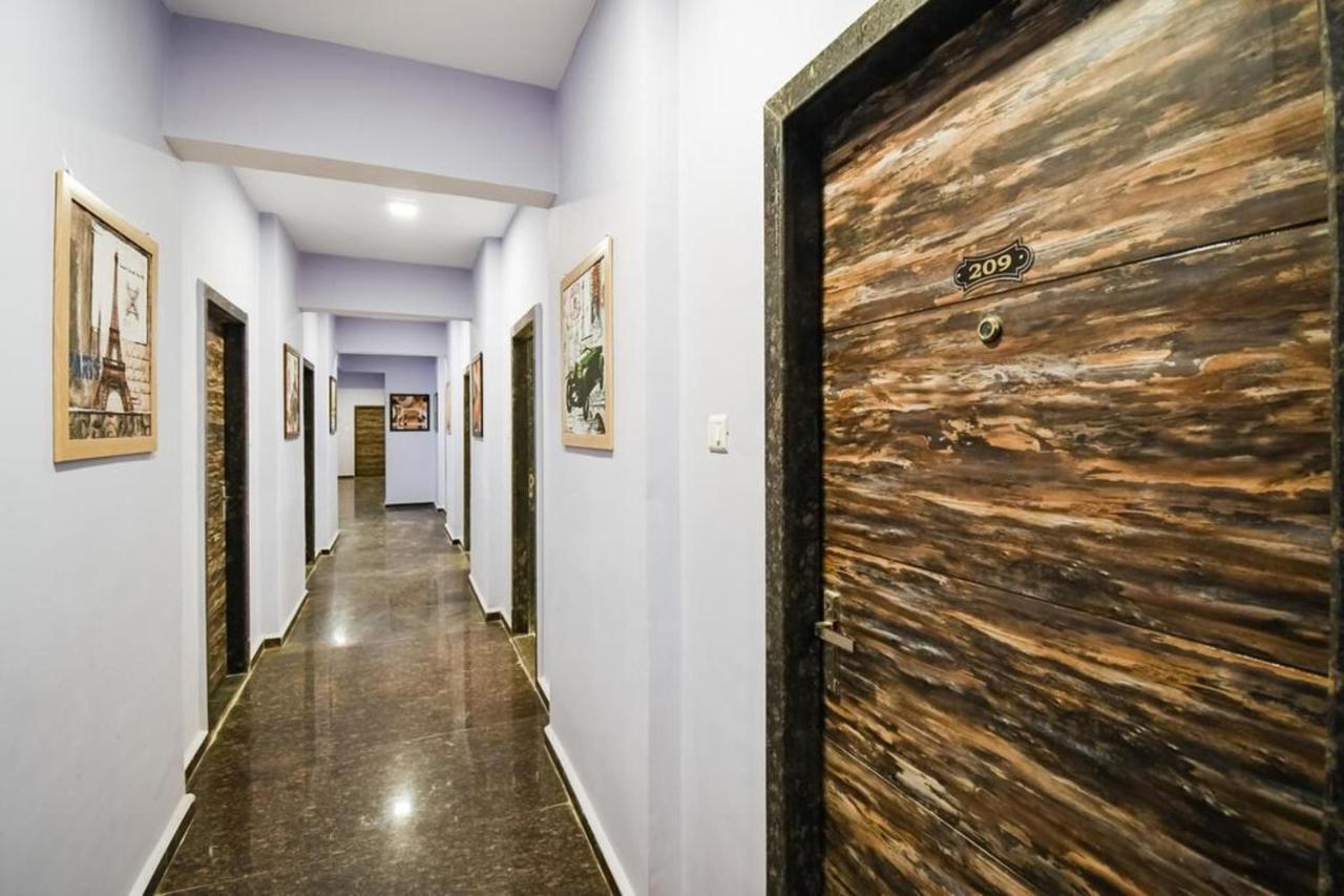 Hotel Golden - I Rāipur Kültér fotó